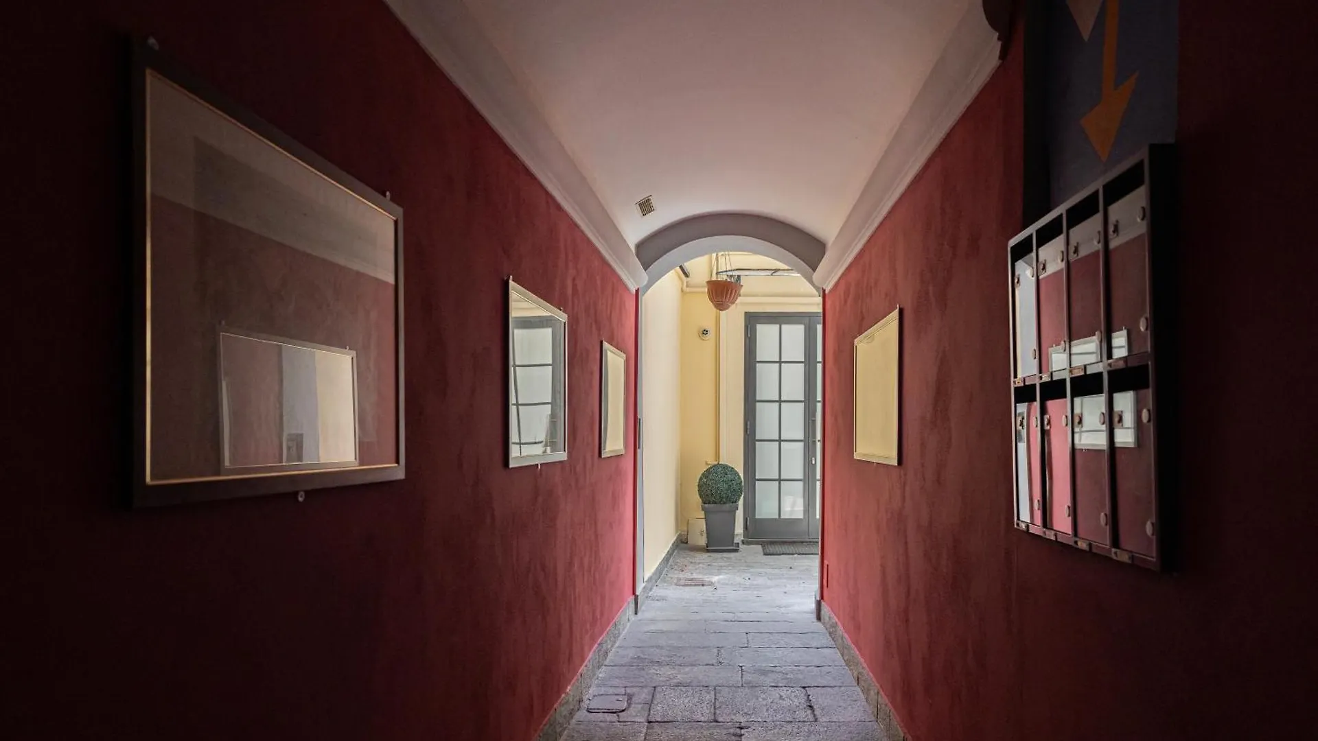Apartment Elegante Bilocale In Montenapoleone - Brera Milan Italy