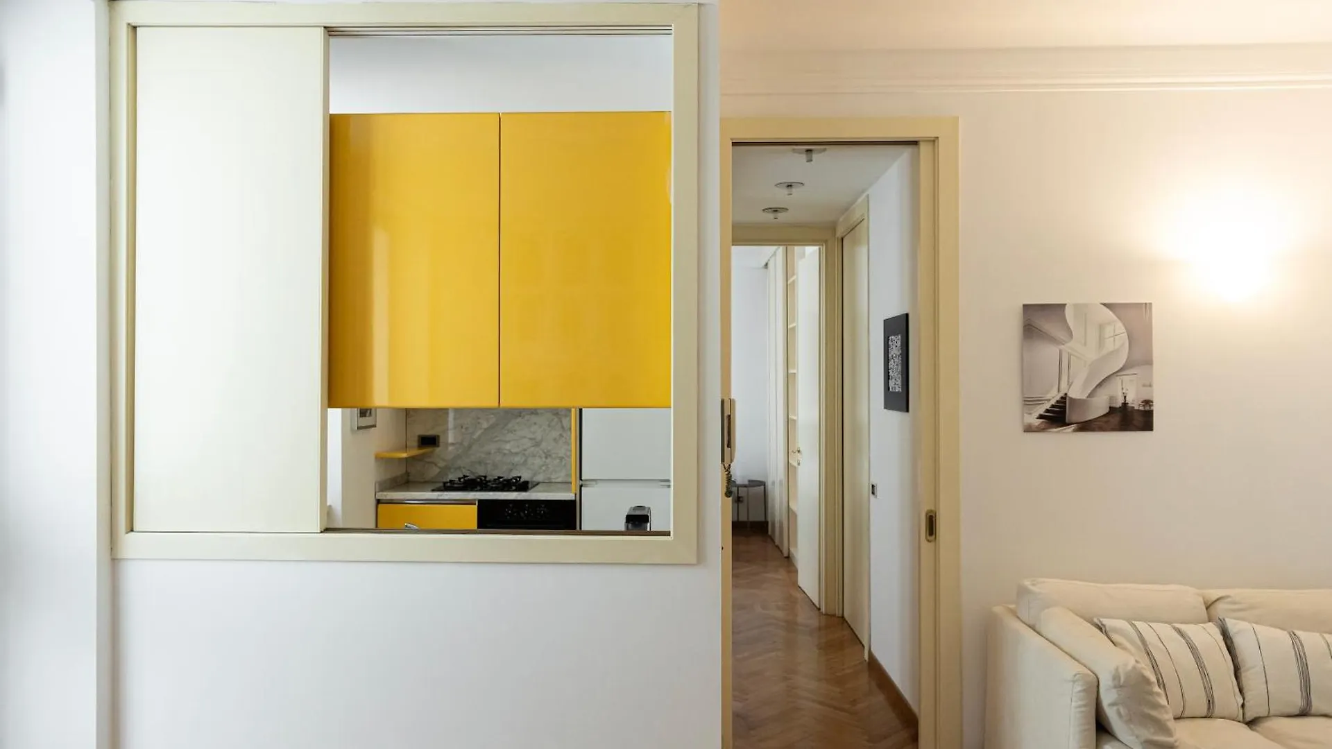 Elegante Bilocale In Montenapoleone - Brera Milán