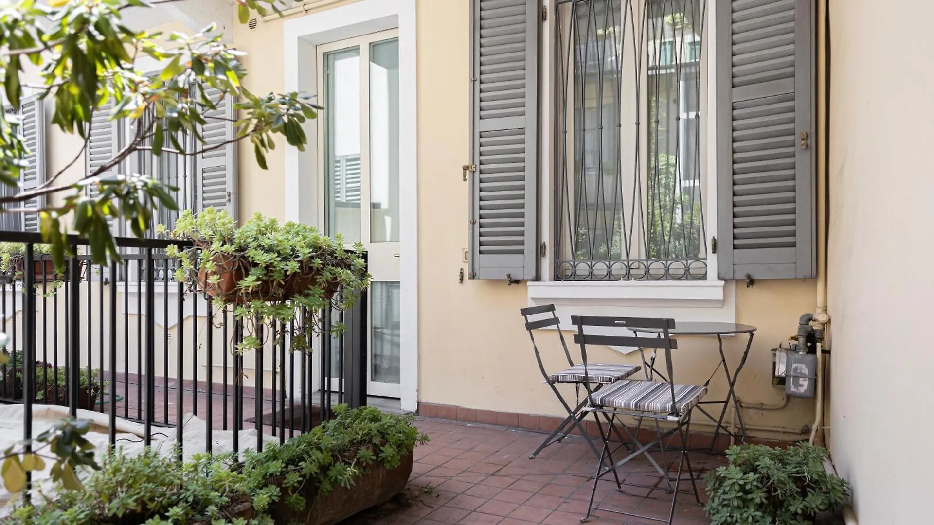 Elegante Bilocale In Montenapoleone - Brera Milán Apartamento