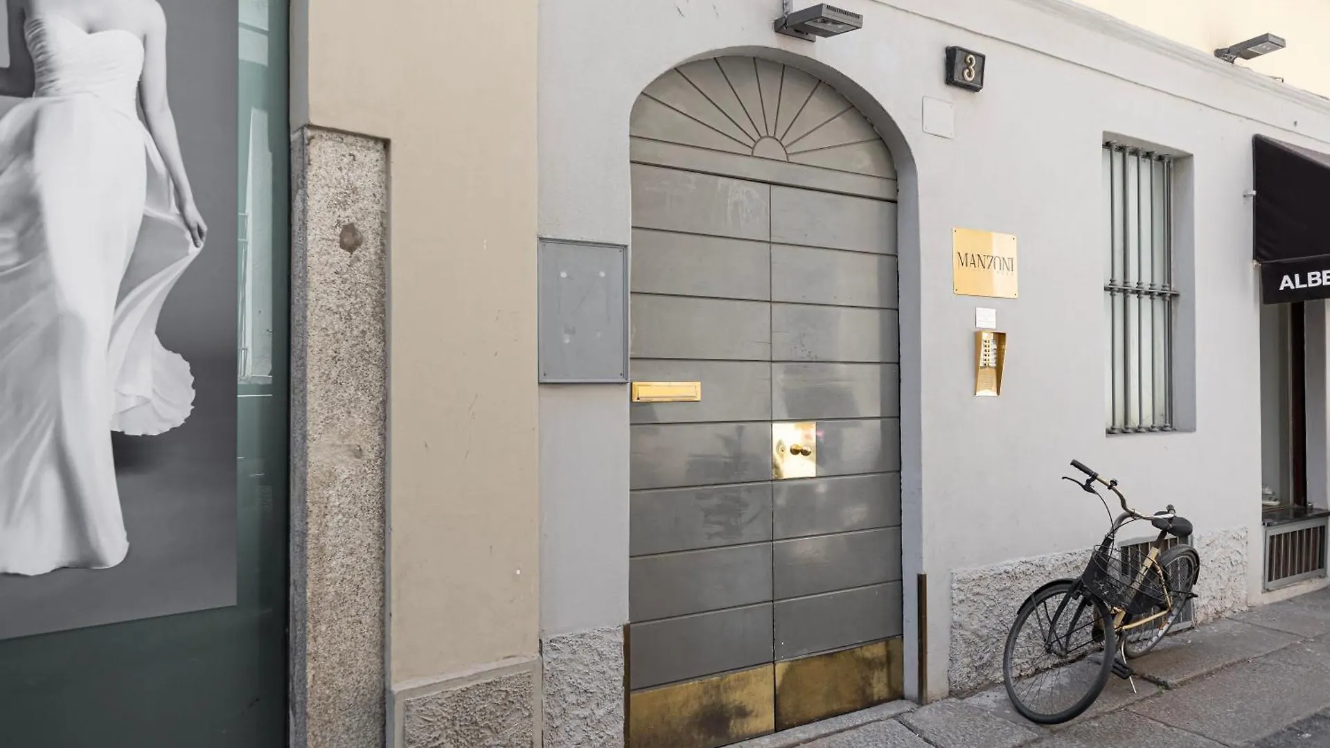 Apartamento Elegante Bilocale In Montenapoleone - Brera Milán Italia